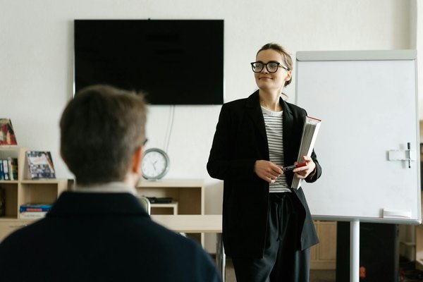Quelles sont les meilleures pratiques pour le marketing par courriel pour les entreprises de services informatiques B2B ?